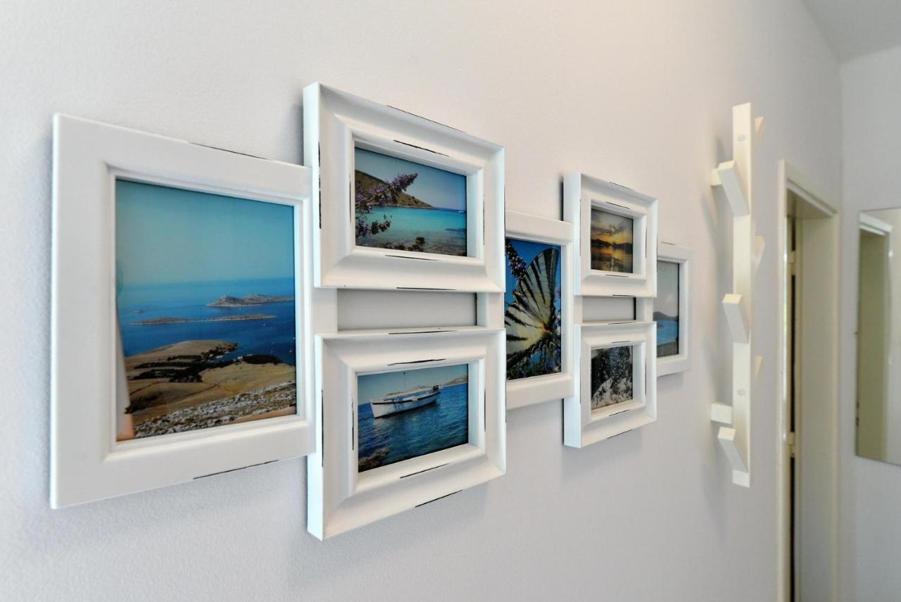 Beach Apartment Vami With Sea View Murter Exterior photo